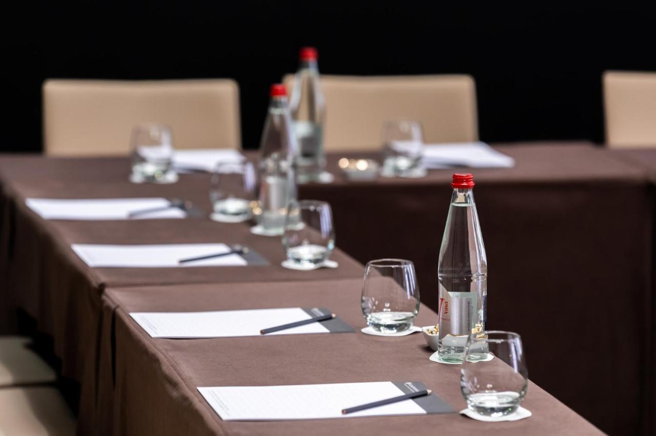 Intercontinental Paris Champs Elysees Etoile By Ihg מראה חיצוני תמונה